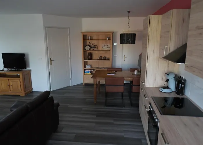 Gewoon Bed & Breakfast 4*